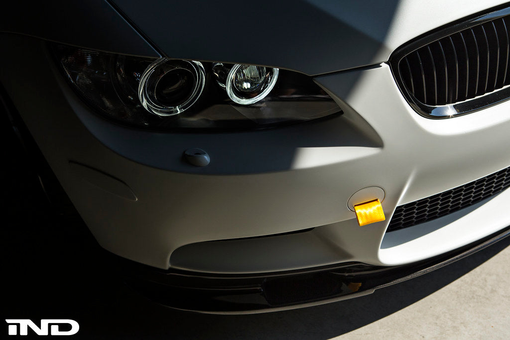 IND E9X M3 純正交換用リア牽引フックカバー