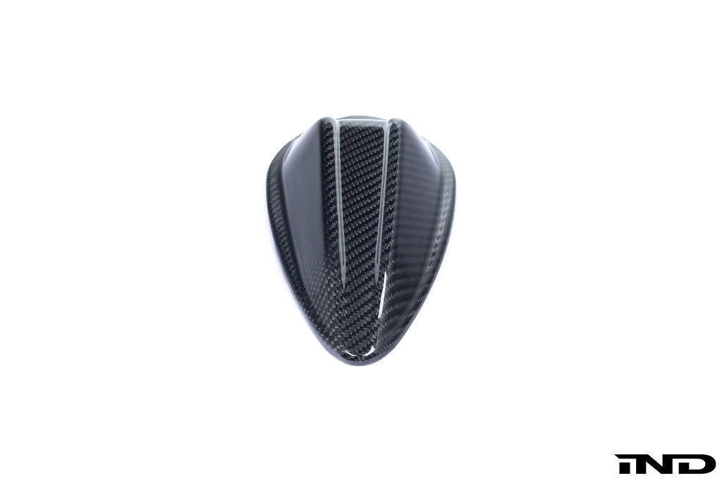 AutoTecknic G-Chassis LCI ドライカーボンルーフアンテナ - 2023+ 2x2 ウィーブ