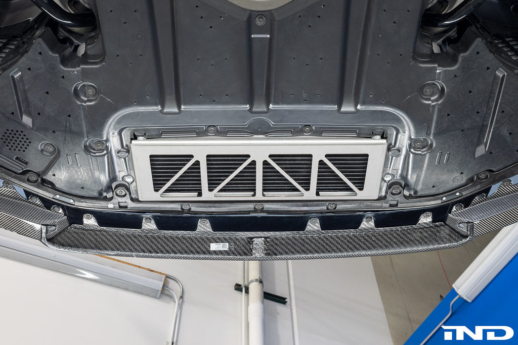 Fall-Line Motorsports G90 / G99 M5 オイルクーラーガード