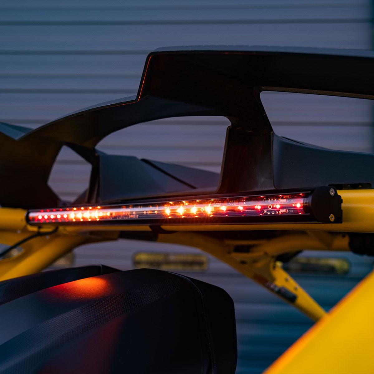 Baja Designs 2024 Can-Am Maverick R用 RTL/RTLB キット -