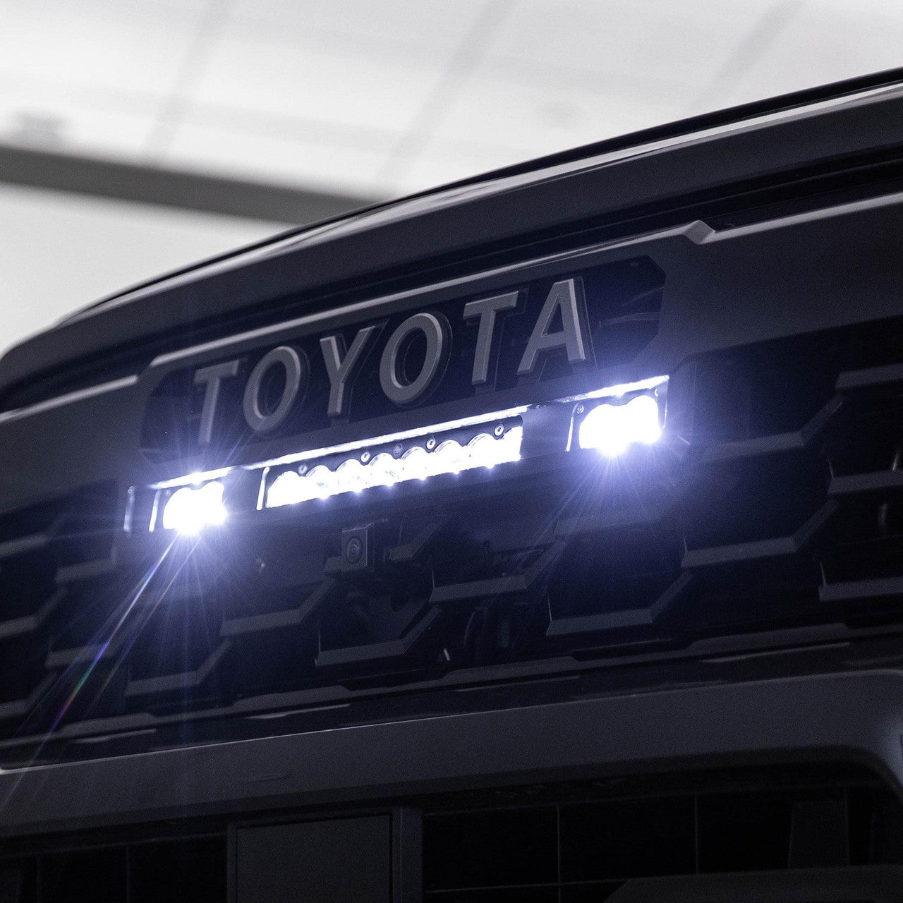 Baja Designs 2024年以降トヨタ タコマ用 TRD Pro S8 10インチ S2 Pro グリルライトキット