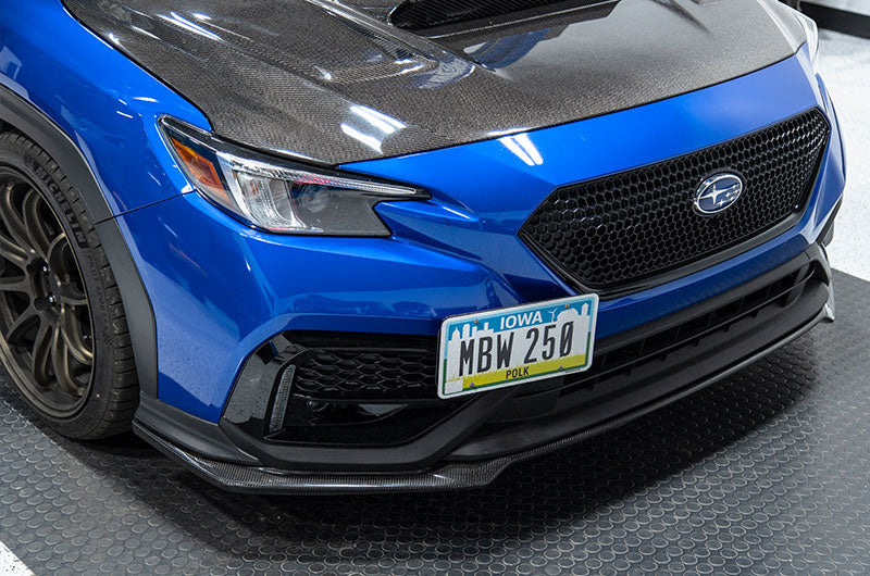 OLM Sスタイル カーボンフロントリップ - 2022+ WRX用