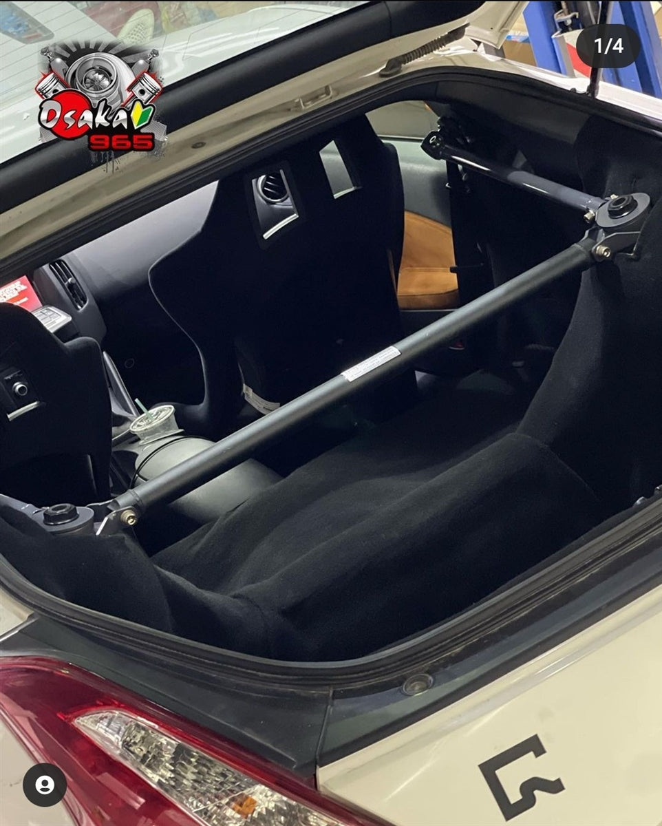 P2M リアストラットバー | 2009-2021 ニッサン Z34 フェアレディZ 370Z (P2-RSTB370Z-SRE)
