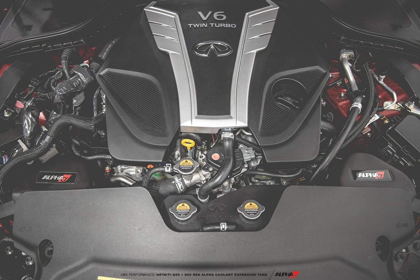 AMS Performance Red Alpha クーラント エキスパンションタンク | 2016-2024 Infiniti Q50/Q60 3.0T (ALP.28.02.0001-1)