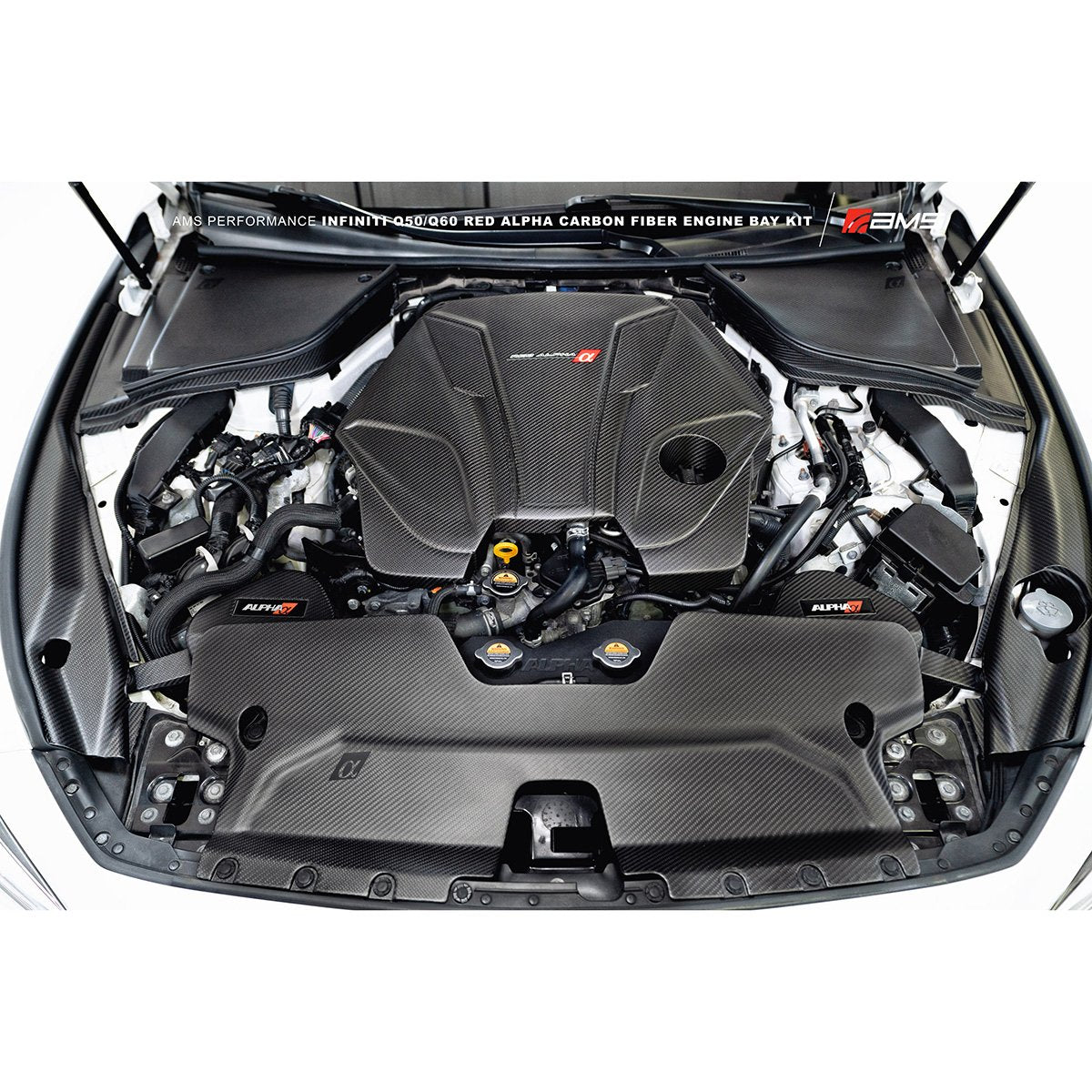 AMS Performance Red Alpha マットカーボン エンジンカバー | 2016-2024 Infiniti Q50/Q60 3.0T (ALP.28.06.0001-1)