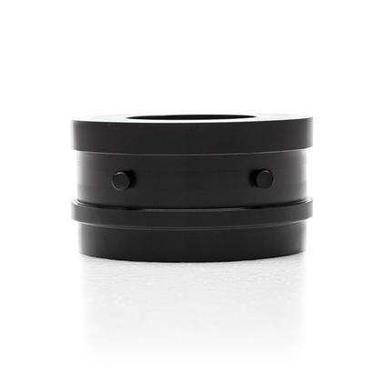 Cobb Tuning 燃料ポンプホルダー | 2008-2015 三菱ランサー EVO X (352010)