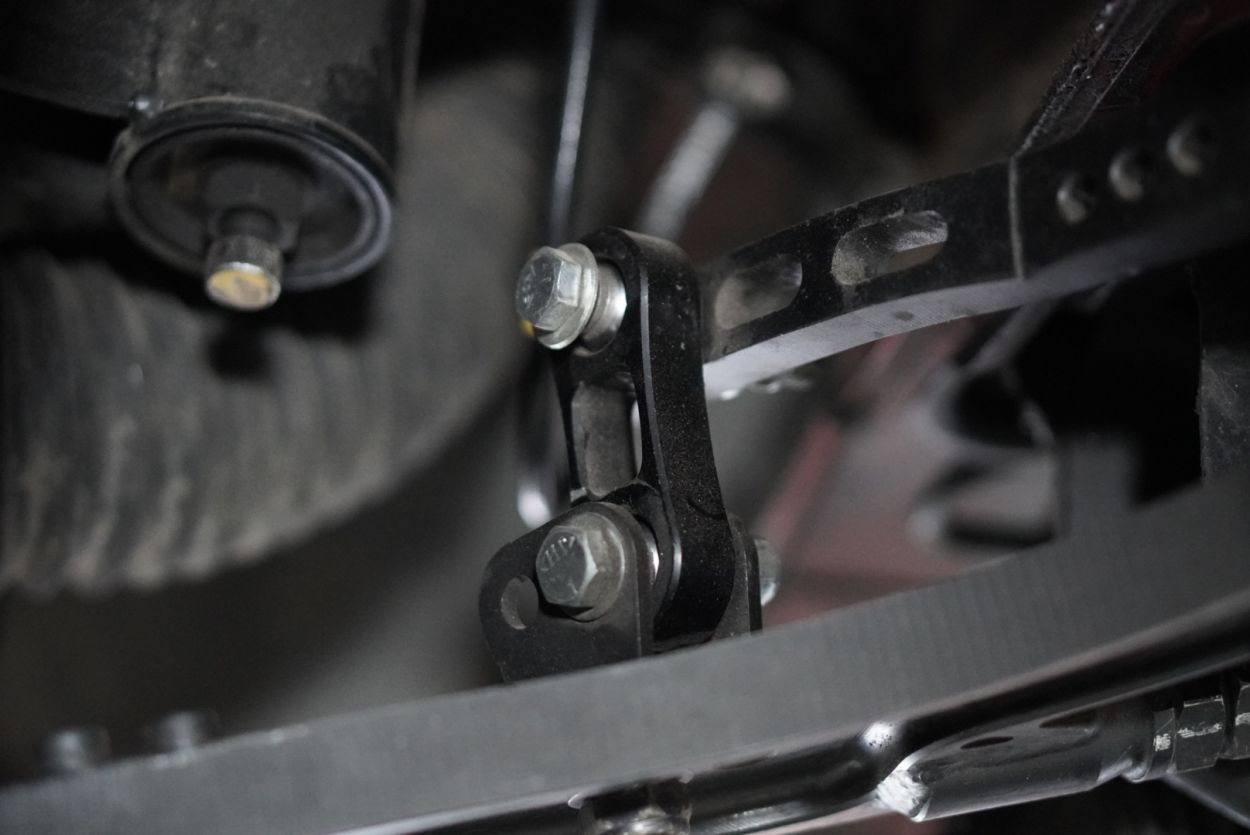 GKTech - 240SX プレミアム球状スウェイバー フロントエンドリンク