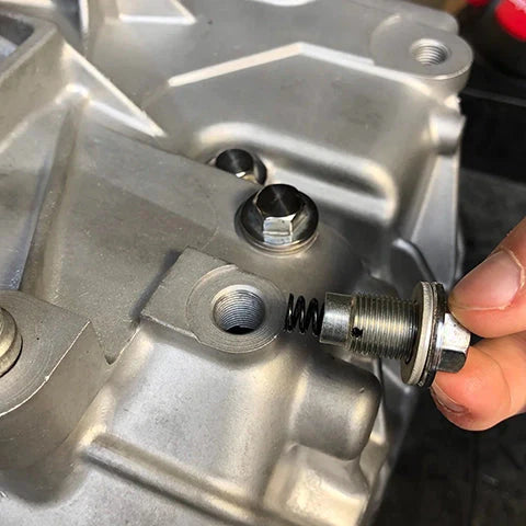 Hybrid Racing ヘビーデューティー K シリーズ ギア セレクター & ディテント スプリング パッケージ | 2002~2006 アキュラ RSX、2001~2015 ホンダ シビック Si、2004~2015 アキュラ TSX (HYB-BUN-01-85)。