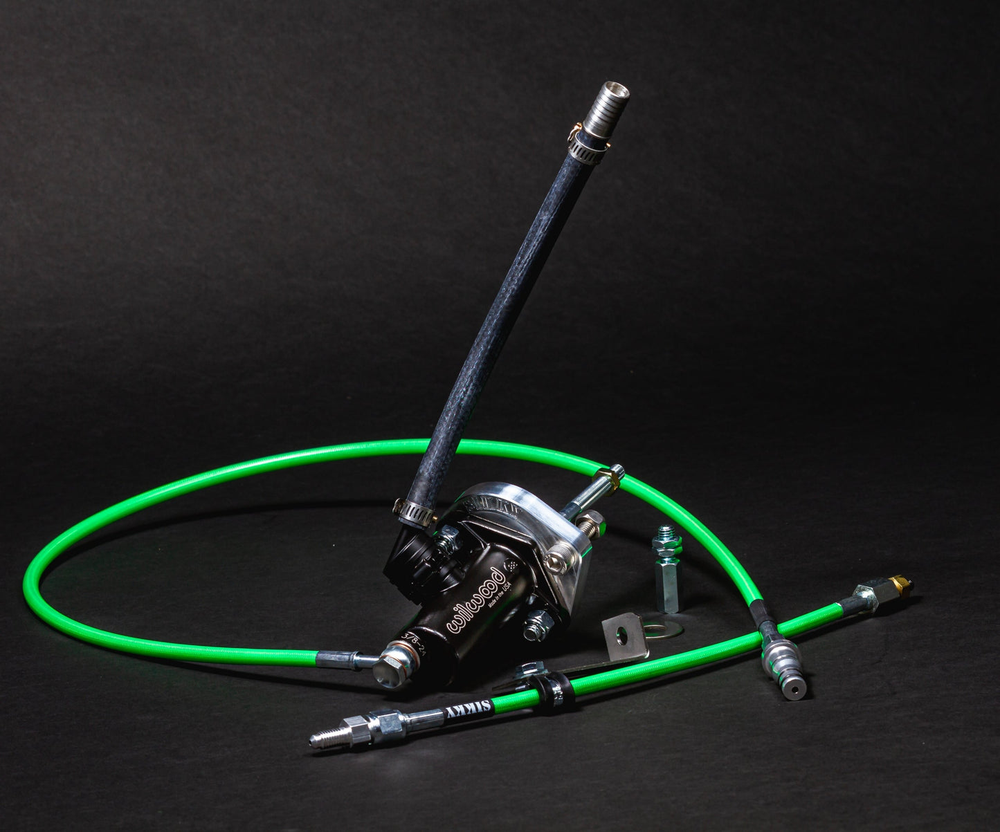 Sikky Manufacturing - ニッサン Z33 / V35 / G35 TR6060 マスターシリンダーアダプターキット (SM-MCK113)