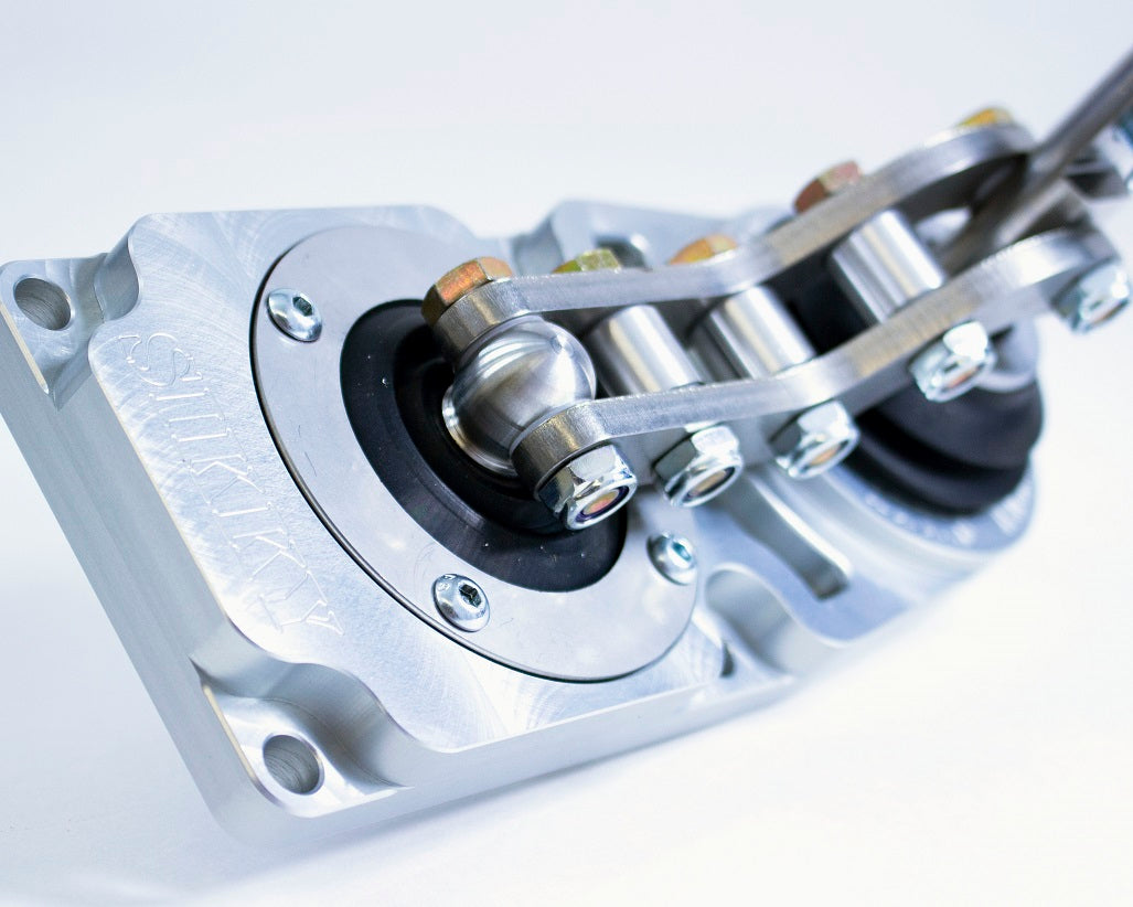 Sikky Manufacturing - TR6060 4インチ リロケーション ショートシフター (SM-SH-6060-4)