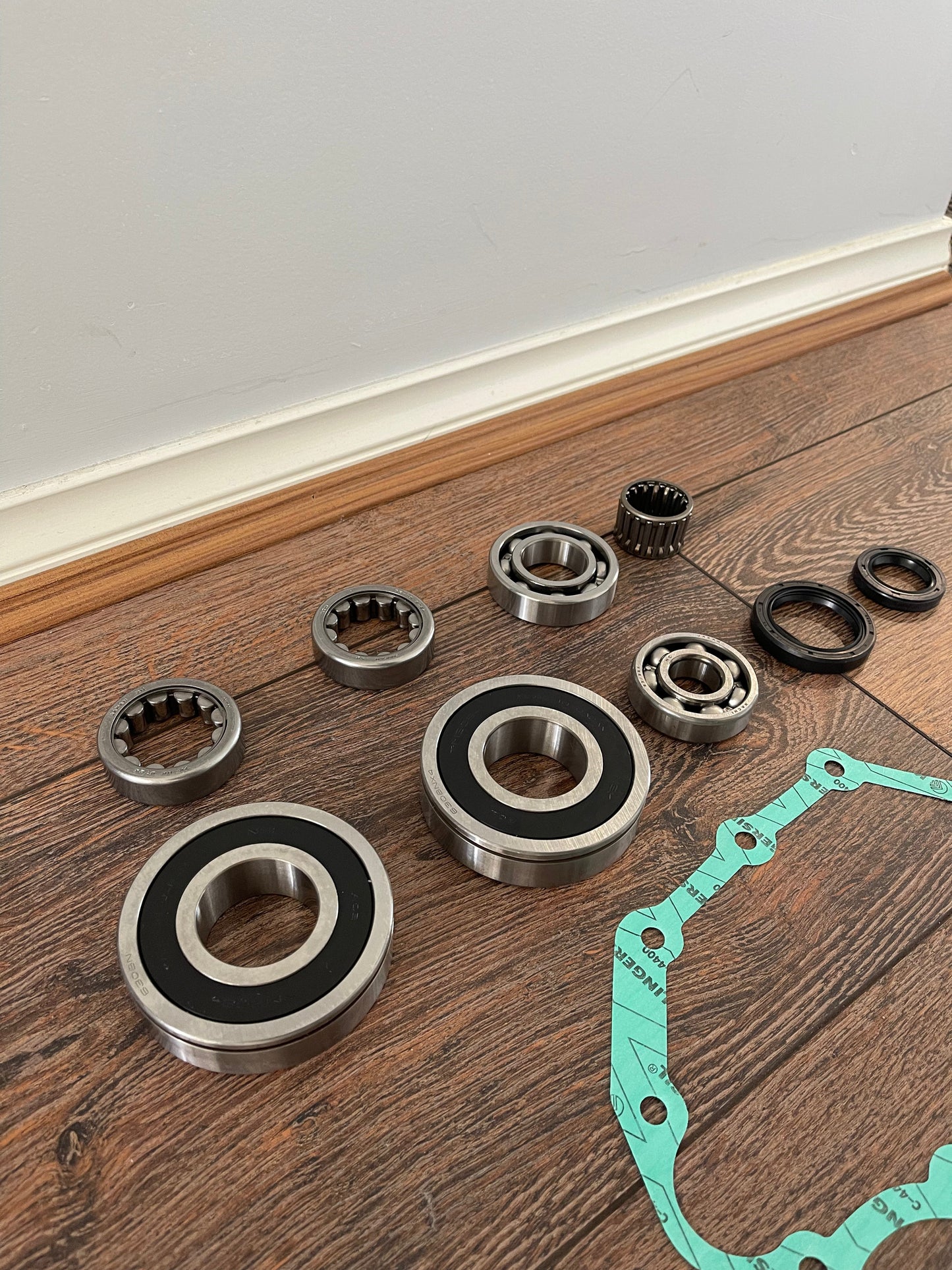 Speed Tek Auto Racing 日産 スカイライン トランスミッション ベーシック ベアリング キット - R32 R33 R34 GTST GTT GTR Z32