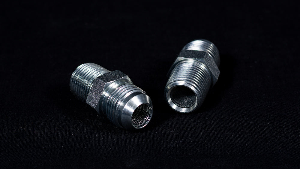 Sikky Manufacturing - 汎用 LSxスワップ オイルフィルターリロケーションキット (36インチ ライン付き) (SM-RK002)