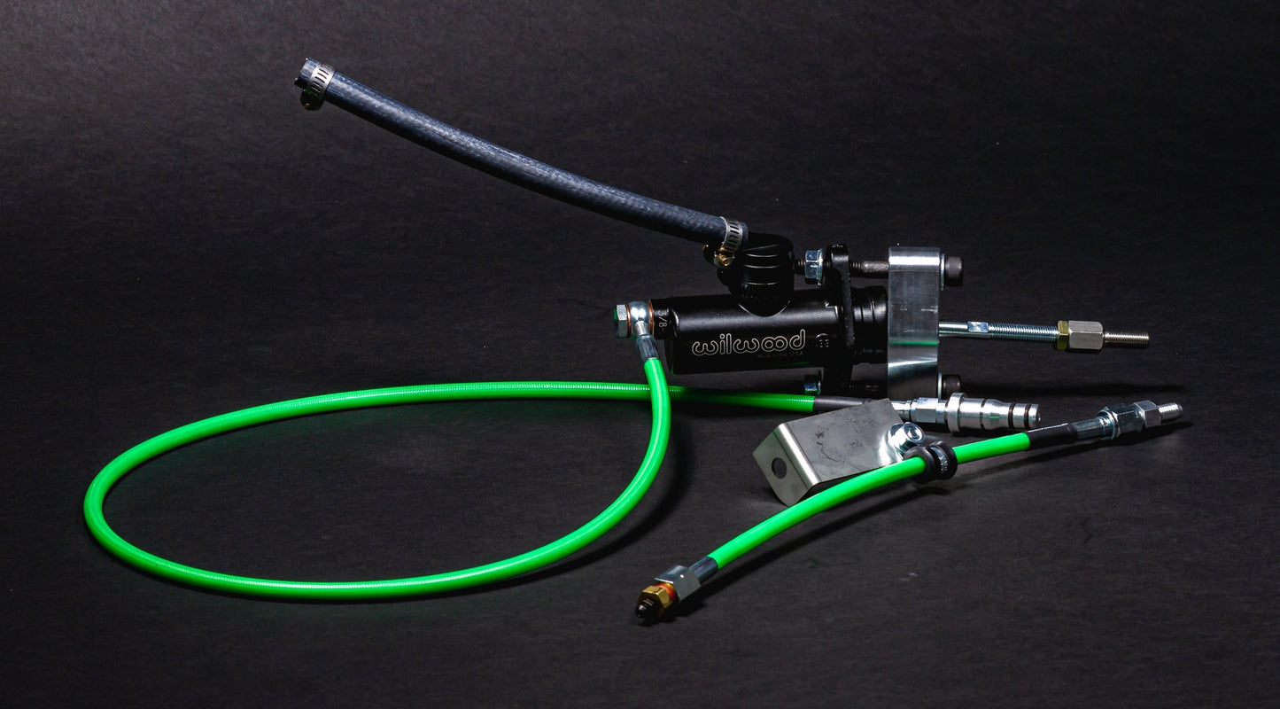 Sikky Manufacturing - マツダ FD RX7 TR6060 マスターシリンダーアダプターキット (SM-MCK116)