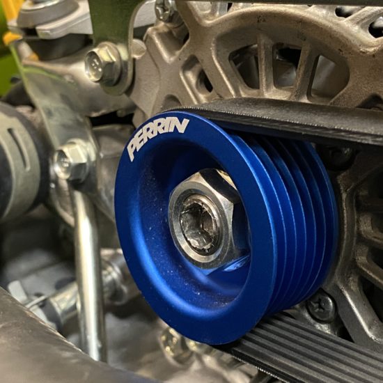 Perrin オルタネータープーリー | 2022+ スバル BRZ/トヨタ GR86 (PSP-ENG-122)