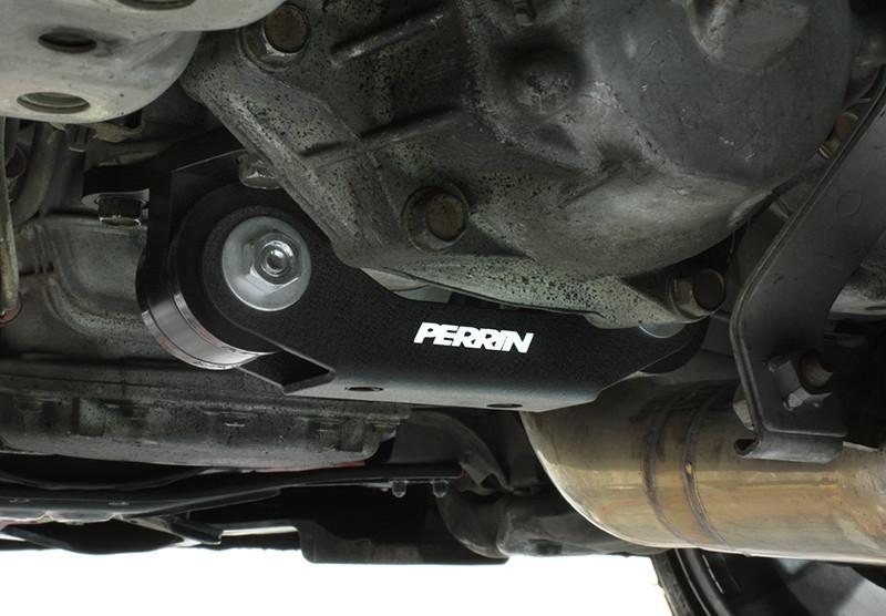 Perrin マニュアル トランスミッションマウント | 2002-2023 スバル WRX、2015-2021 スバル WRX STI、2005-2009 スバル レガシィ GT (PSP-DRV-150)