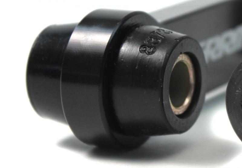 Perrin ポリウレタン エンドリンク - リア | 2004-2007 スバル STI (PSP-SUS-218)