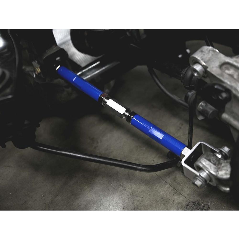 P2M リアトーロッド | 2009-2021 日産 R35 GTR (P2-RTRR35-HC)。