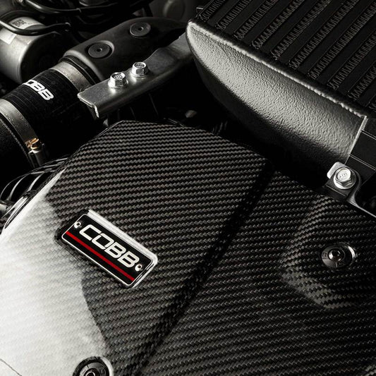 Cobb Tuning 22-24 スバル WRX Redline カーボンファイバーエンジンカバー