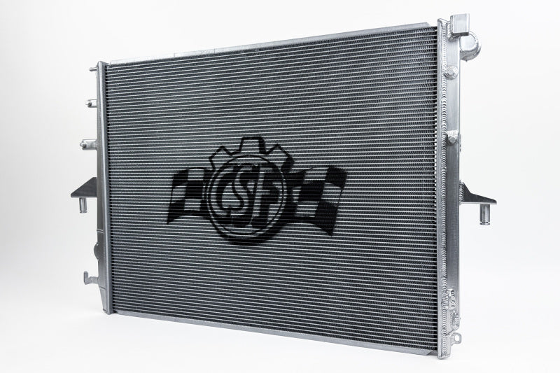 CSF ポルシェ 955/957 カイエン / アウディ Q7 / VW トゥアレグ ヘビーデューティ パフォーマンスラジエーター