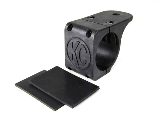 KC HiLiTES ユニバーサル チューブクランプ ライトマウントブラケット / 2.25インチ（約57.2mm）～2.5インチ（約63.5mm）バー用（シングル）