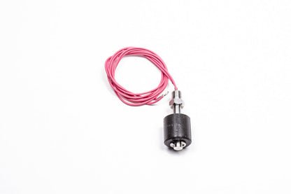 Radium Engineering 燃料レベルスイッチ 1/8 NPT