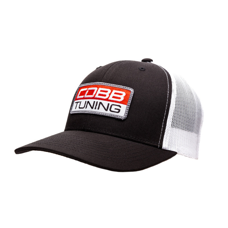Cobb Tuning メッシュ 2トーン スナップバックキャップ（パッチ付き）