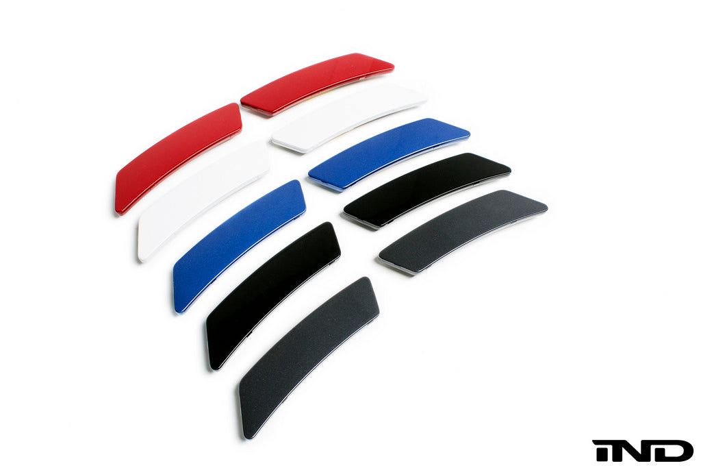 IND x Acexxon F22 2シリーズ Mスポーツ リフレクターコスメティックパッケージ