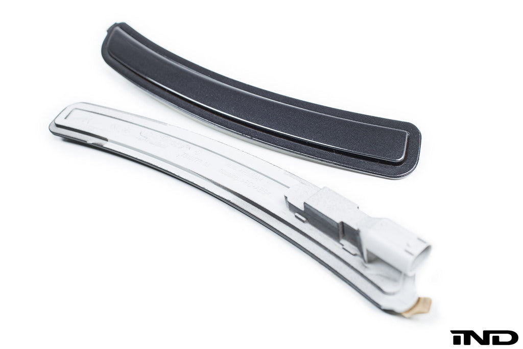 iND i12 i8 painted front reflector set - iND Distribution