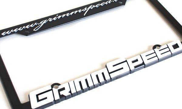 GrimmSpeed ナンバーフレーム ホワイトロゴ(2枚セット) | 汎用(北米サイズナンバー用)