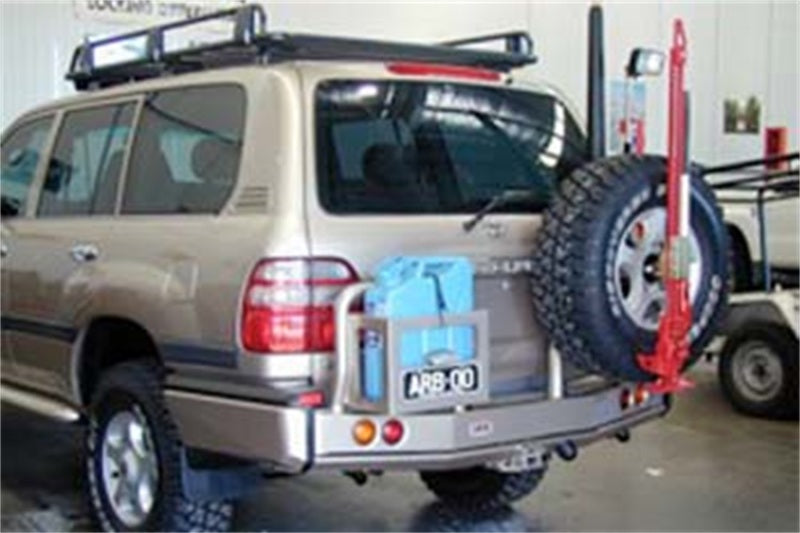 ARB 携行缶／ホルダー ARB リアステップトウバー 右側 ブラック