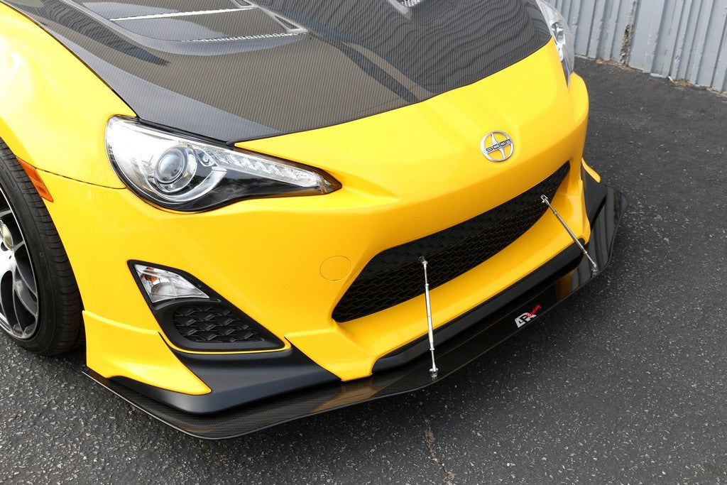 APRパフォーマンス カーボンファイバー ウィンド スプリッター ロッド付き - CW-526011