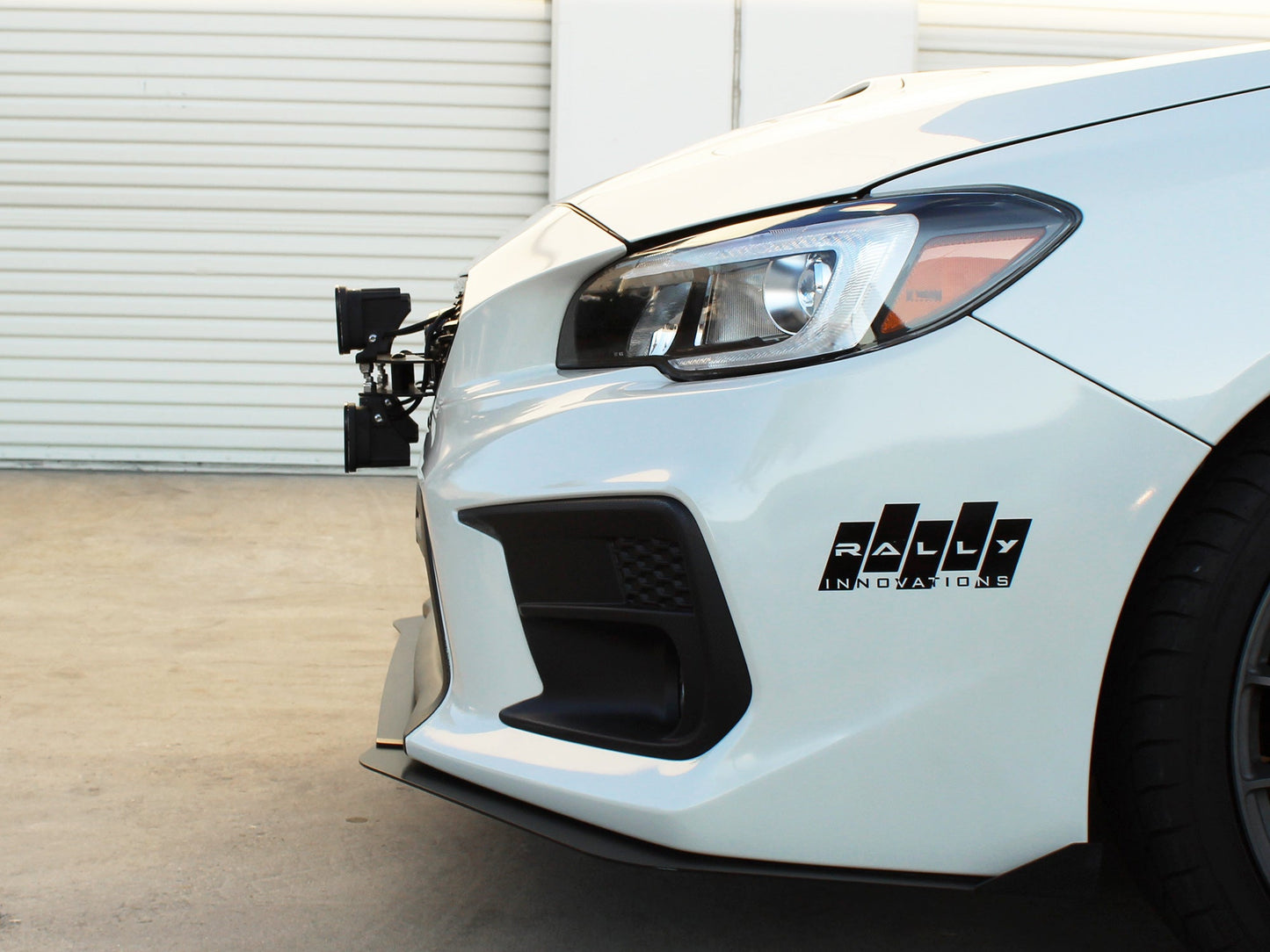 Rally Innovations 2018-2021 スバル WRX/STI ライトプレート [SU-VAB-LTP-01]