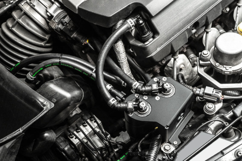 Radium Engineering 14-19 シボレー コルベット LT1 CCV デュアルキャッチタンクキット フルードロック