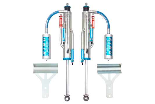 King Shocks 07-18 Jeep Wrangler JK フロント 2.5インチ径ホース リモートバイパスショック 0-2インチリフト（ペア）