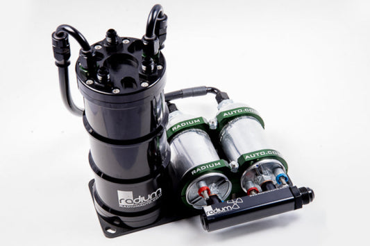 Radium Engineering デュアル アウトタンク Bosch 044 縦型フューエルサージタンク ((ポンプは付属しません))