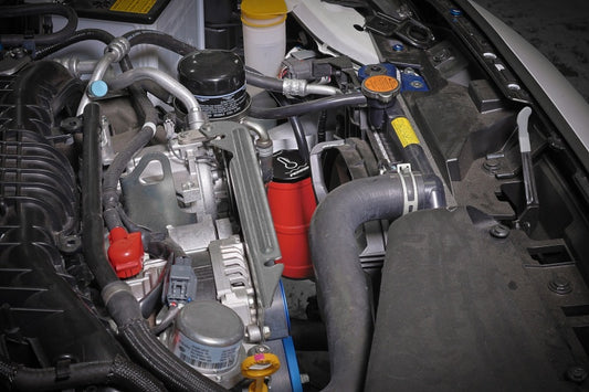 Perrin 02-26 Subaru WRX / 04-21 STI / 13-26 BRZ/GR86/FRS/86 クーラントオーバーフロータンク - レッド