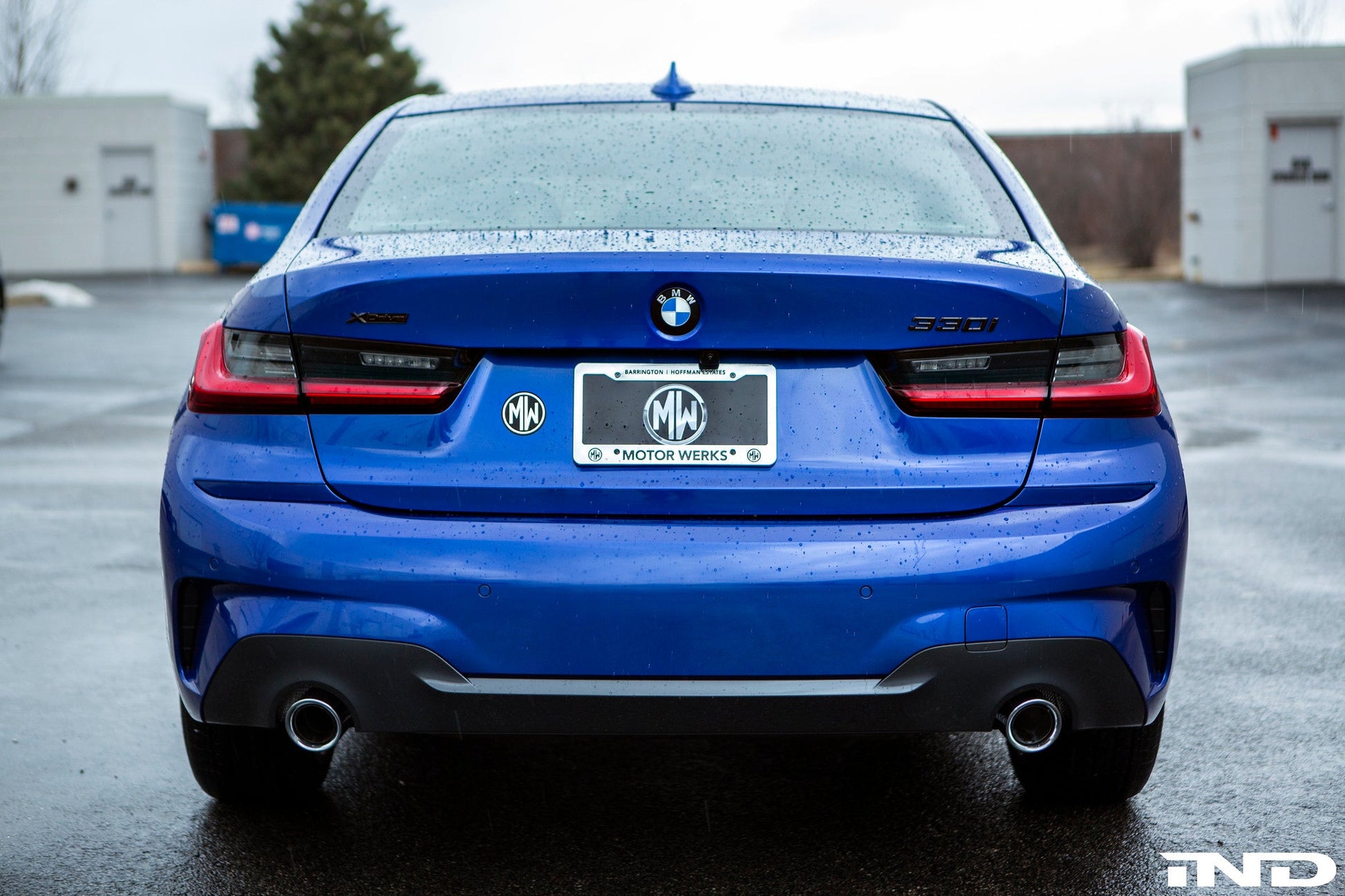 iND g20 330i trunk emblem - iND Distribution