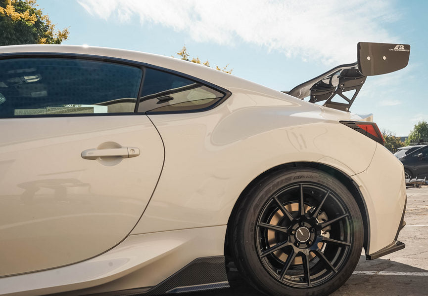 APRパフォーマンス トヨタ GR86/スバル BRZ 67