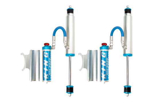 King Shocks トヨタ ランドクルーザー 76/78/79 フロント 2.5インチ ダイア リモートリザーバー ショック アジャスター付き（ペア）