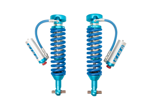 King Shocks 2017年以降シボレー・コロラド ZR2 フロント 2.5インチ径リモートリザーバーコイルオーバー 調整機能付き（ペア）