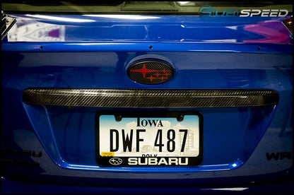 OLM ドライカーボンファイバー トランクフィニッシュ - 2015-2021 スバル WRX / STI用