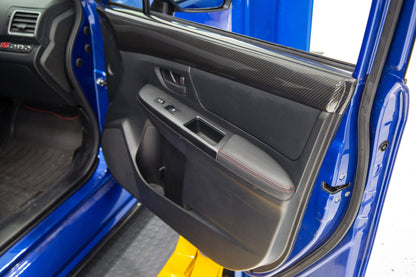 OLM LE ドライカーボン フロントドアトリム アッパーパネル - 2015-2021 WRX / STI用