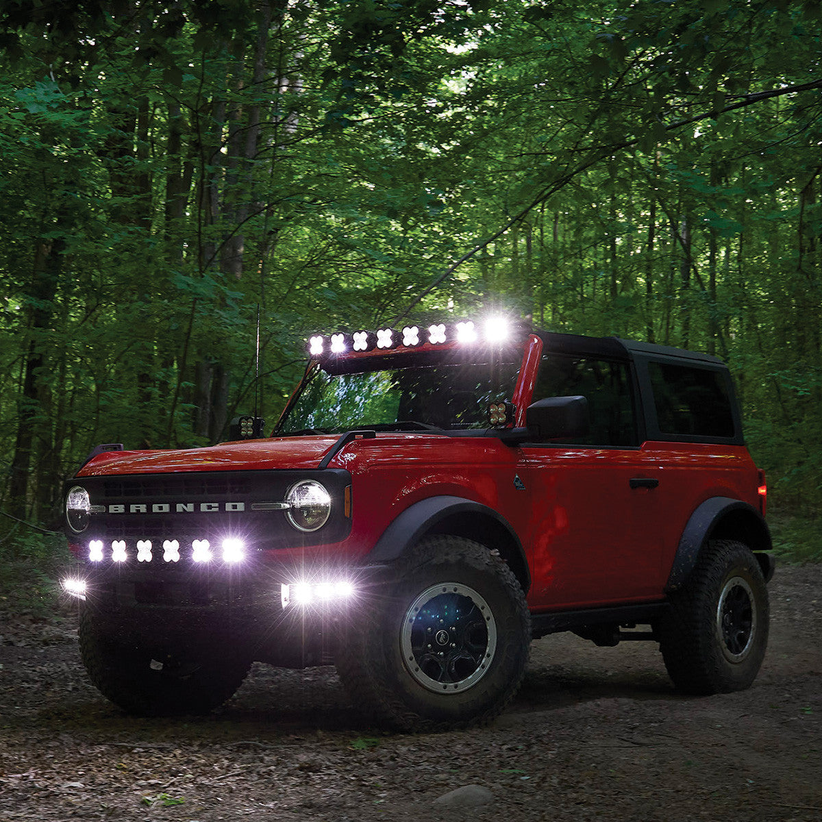 Baja Designs Bronco（21年以降）、6 XL Pro Linkable、スチールバンパー用 トグルまたはアップフィッター