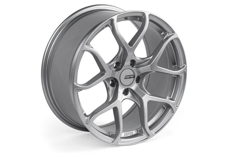 APR A01 フローフォームド - 18x8.5 - 5x112 - ET45 - ハブ径66.5mm - ハイパーシルバー ホイール
