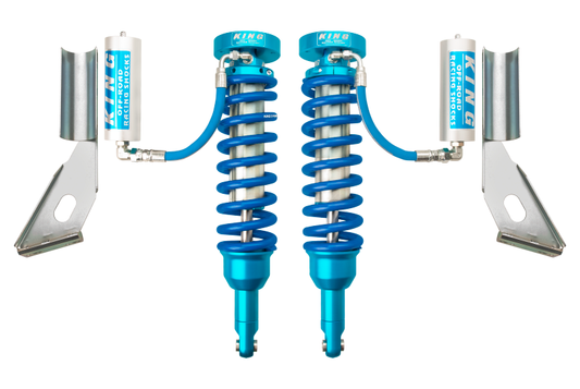 King Shocks 2010年以降トヨタFJ用フロント 2.5インチ径（約63.5mm）コイルオーバー リモートリザーバーショック（ペア）