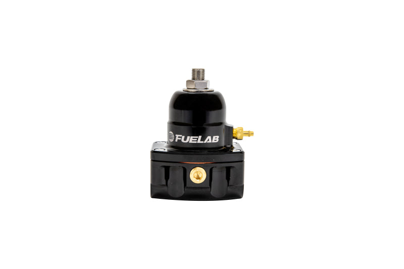 Fuelab Ultralight インジェクション用アジャスタブル燃圧レギュレーター 25-90 PSI (2) -8AN イン (1) -6AN リターン
