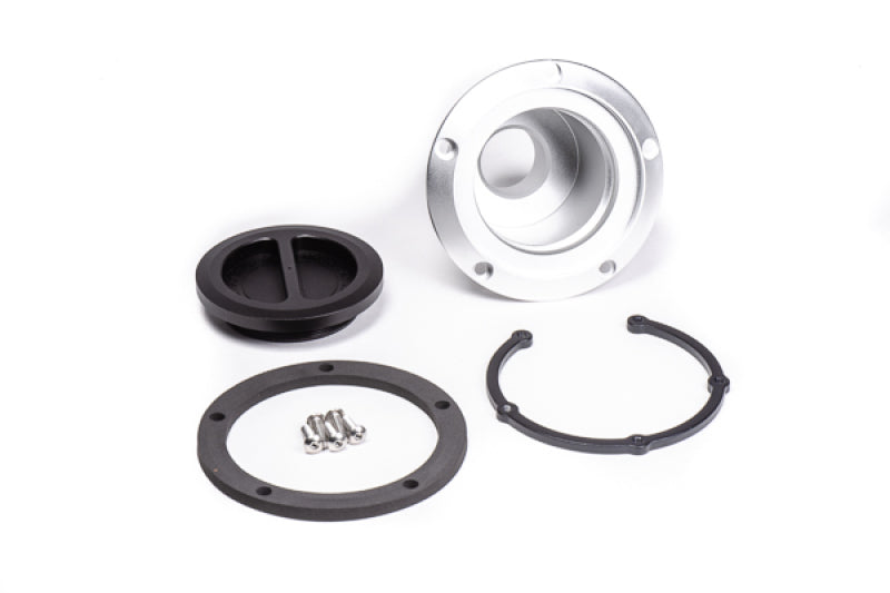 Radium Engineering リモートマウントフィラー - 1.5インチ ベント付