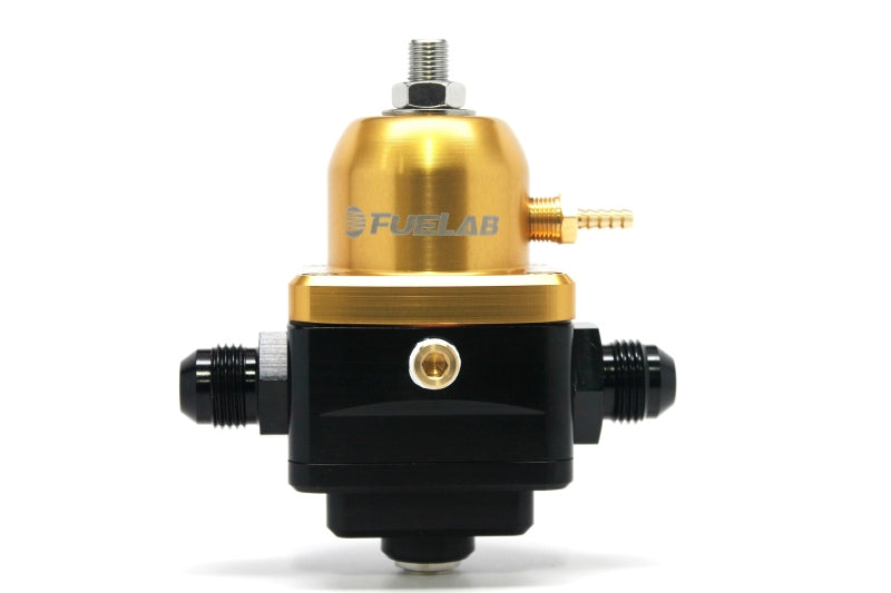 Fuelab 529 電子式 インジェクション用アジャスタブル燃圧レギュレーター（(-6AN イン、リターン -6AN）- グリーン