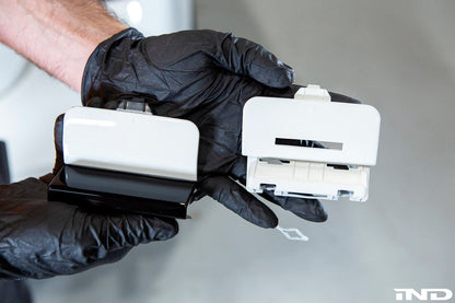 IND G8X M3 / M4 純正交換用リア牽引フックカバー