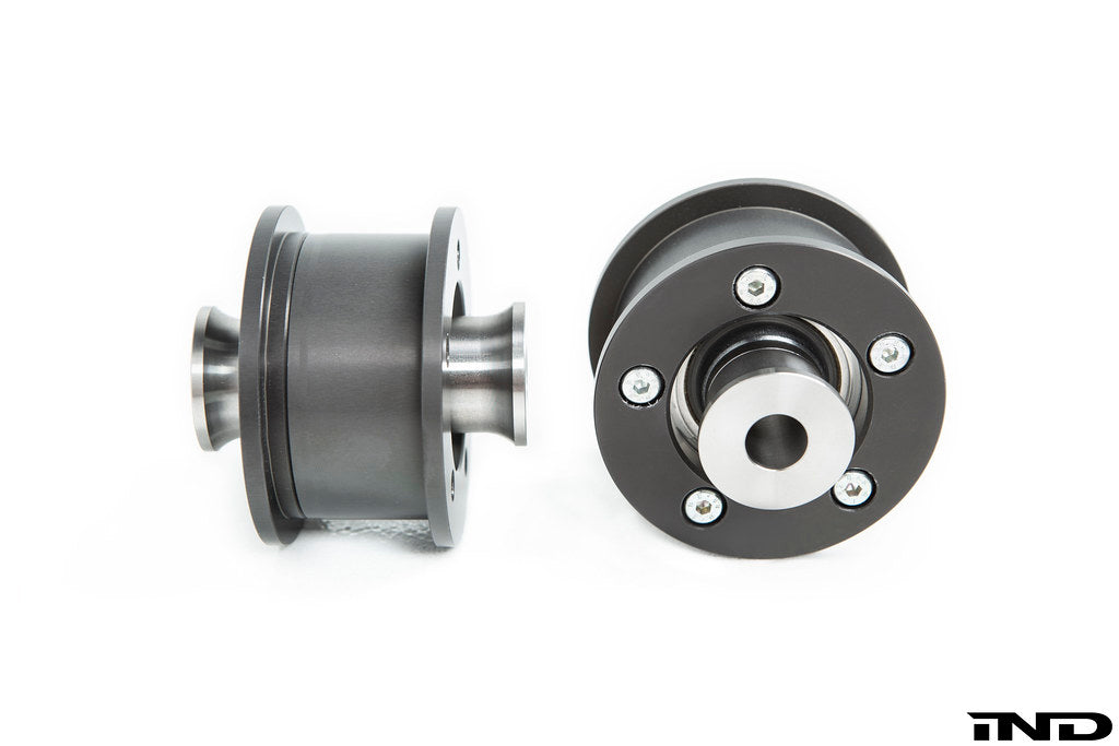 Fall-Line Motorsports G8X M2 / M3 / M4 フロントモノボールコンバージョン